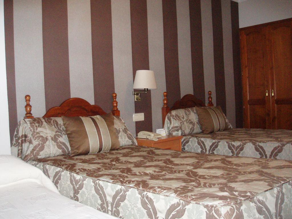 Hotel Victoria Zafra Esterno foto