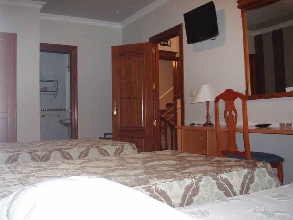 Hotel Victoria Zafra Esterno foto
