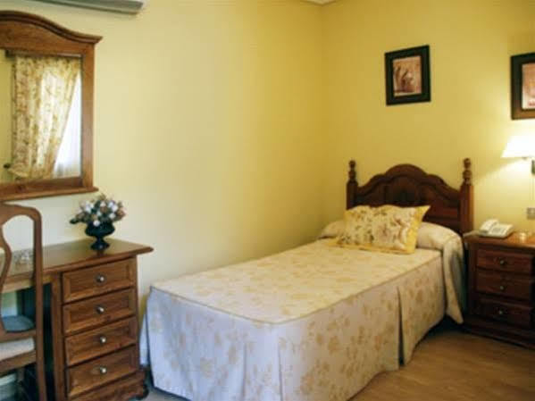 Hotel Victoria Zafra Esterno foto