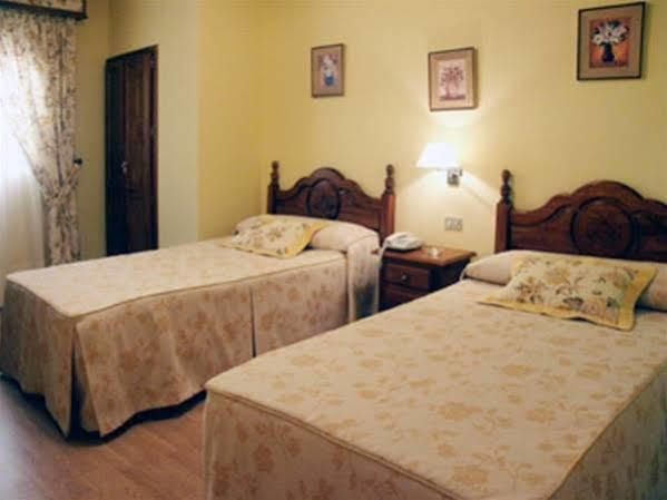Hotel Victoria Zafra Esterno foto
